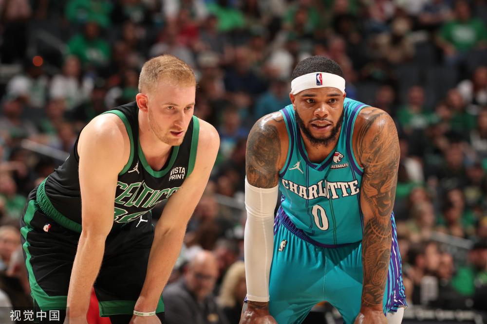 8决赛中 8决赛中