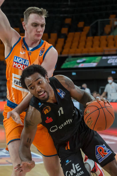 除此之外 除此之外